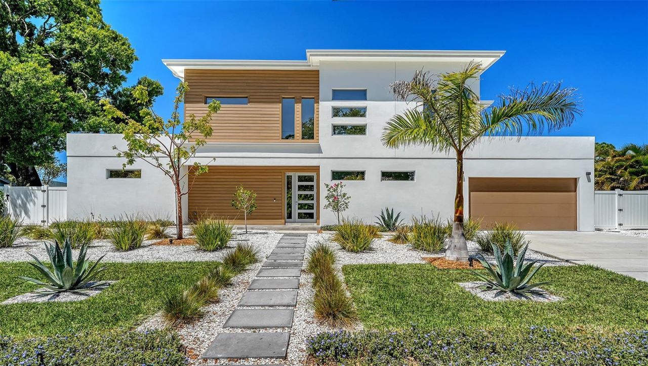 2124 Clematis Place, Sarasota, FL 34239 Photo