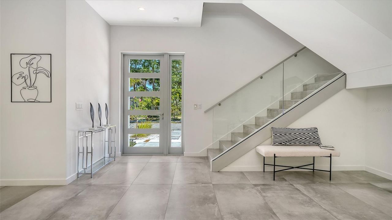 2124 Clematis Place, Sarasota, FL 34239 Photo
