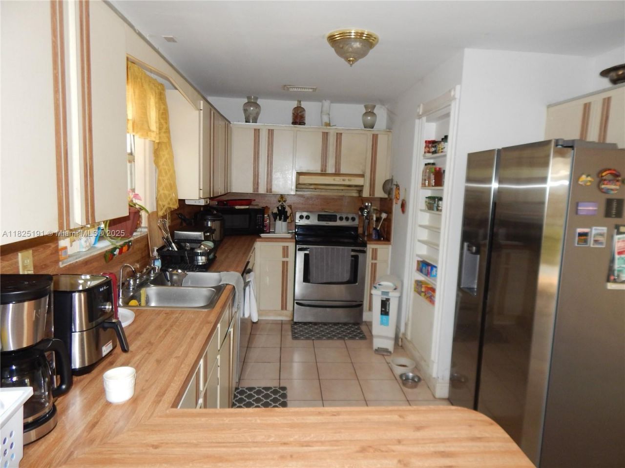 347 NW 57th Ct, Miami, FL 33126 Photo