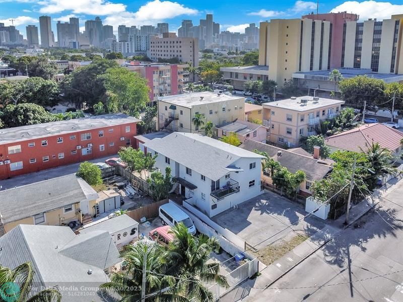 429 NW 10th Ave, Miami, FL 33128 Photo