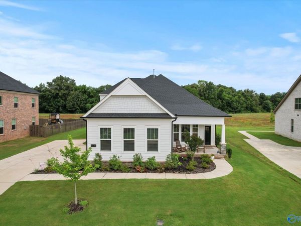 8135 Tupelo Gum Trace, Huntsville, AL 35802