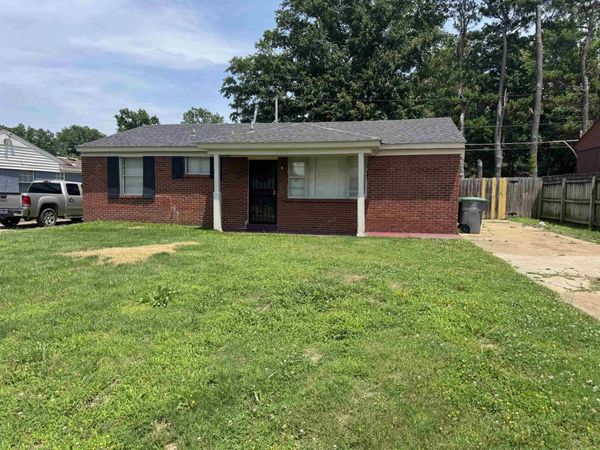 3026 DEARING RD, Memphis, TN 38118