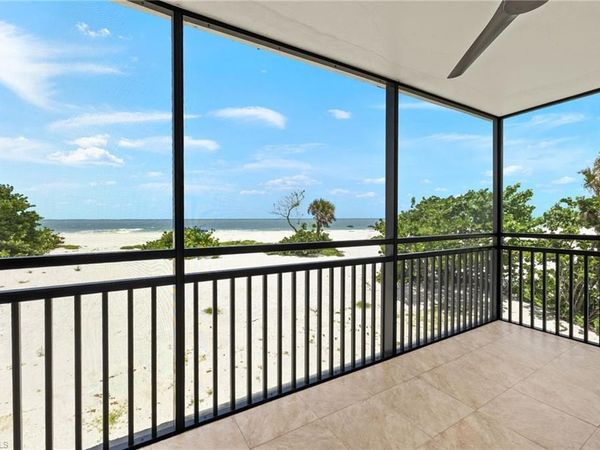 3067 W Gulf DR, Unit 102, SANIBEL, FL 33957