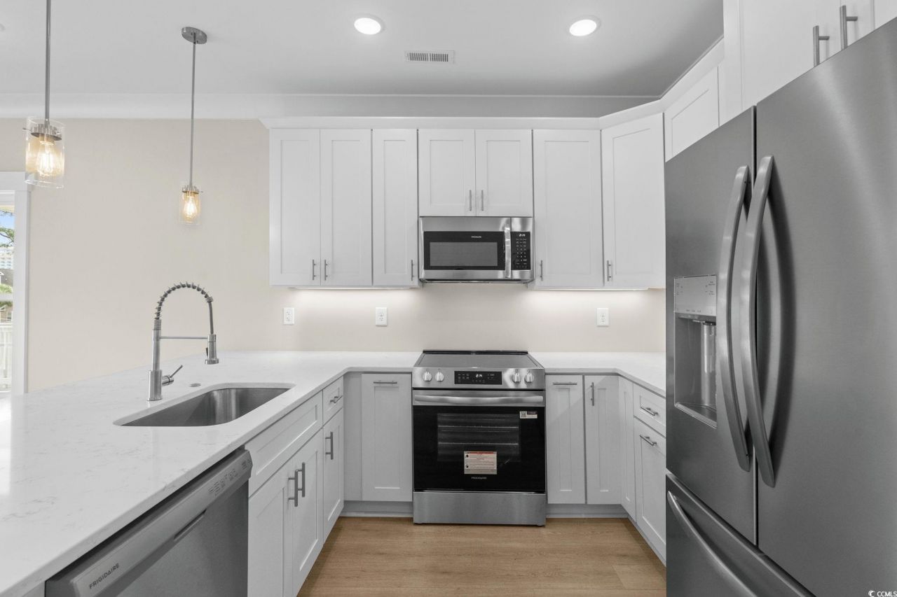 2308 Seaseeker Ln. Photo 11