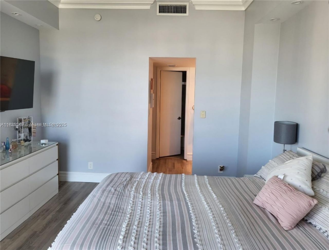 20335 W Country Club Dr, Unit PH2, Aventura, FL 33180 Photo