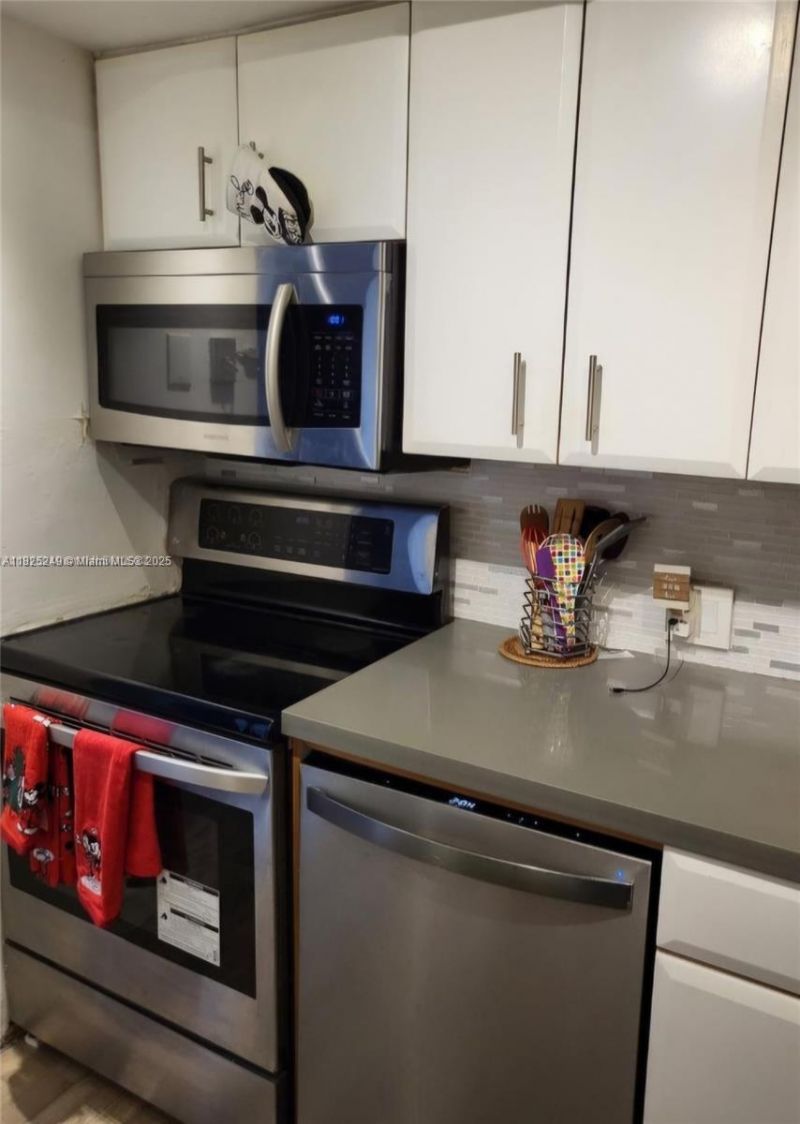 20335 W Country Club Dr, Unit PH2, Aventura, FL 33180 Photo