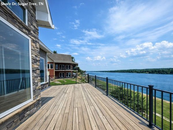 347 Lakeshore Dr, Sugar Tree, TN 38380