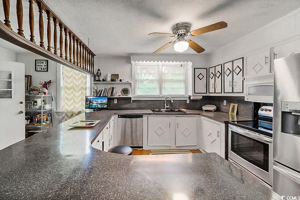 208 Prince St. Photo 11