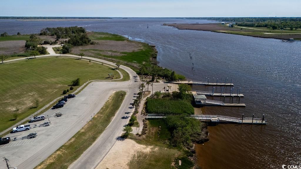 208 Prince St. Photo 4