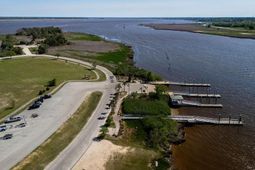 208 Prince St. photo 4