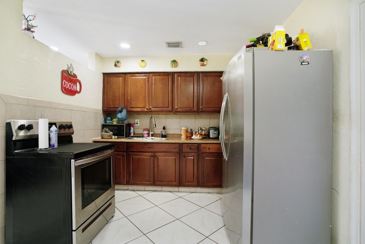 1395 SW 46 Th Avenue, Fort Lauderdale, FL 33317 Photo