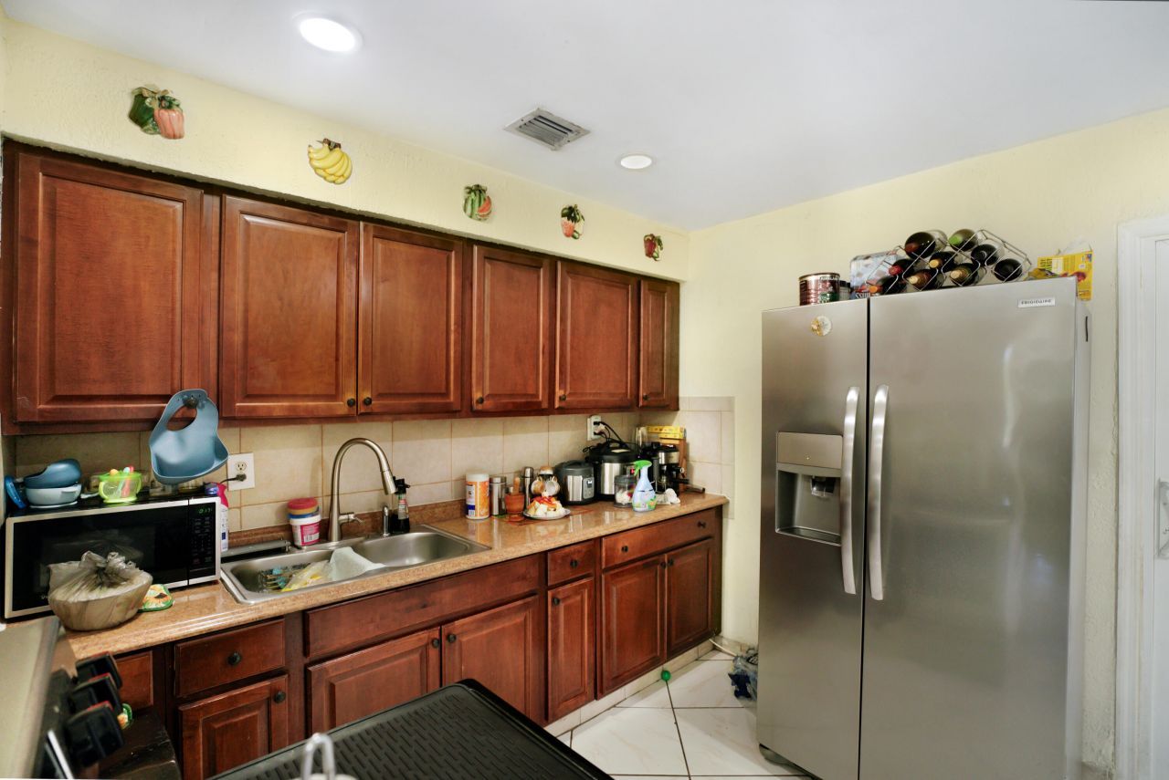 1395 SW 46 Th Avenue, Fort Lauderdale, FL 33317 Photo