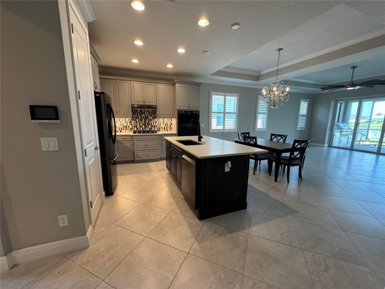 239 Okeeffe Circle, Bradenton, FL 34212 Photo