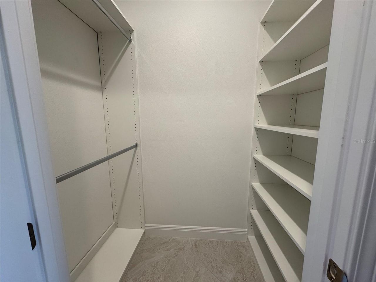 239 Okeeffe Circle, Bradenton, FL 34212 Photo