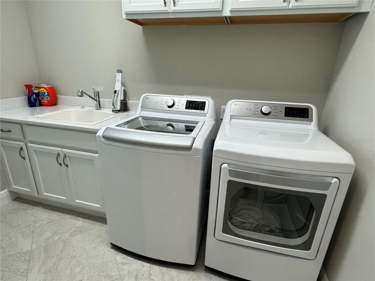 239 Okeeffe Circle, Bradenton, FL 34212 Photo