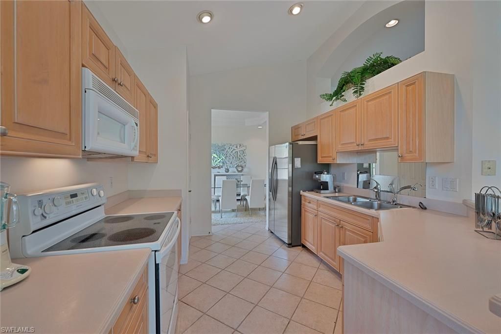 26962 Montego Pointe Ct, Unit 202, Bonita Springs, FL 34134 Photo