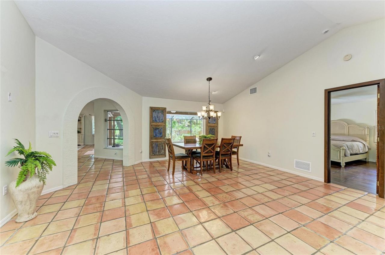 3217 Oak Grove Drive, Sarasota, FL 34243 Photo