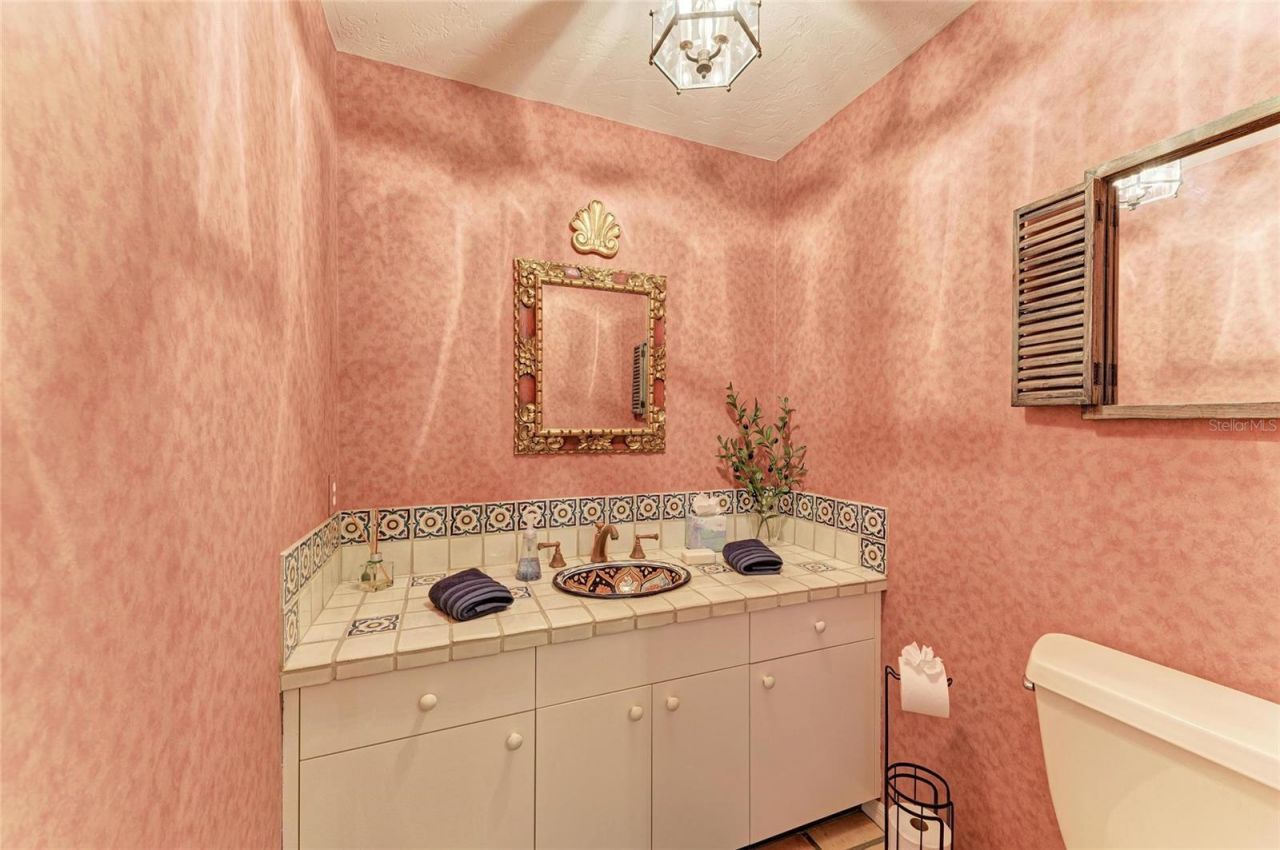 3217 Oak Grove Drive, Sarasota, FL 34243 Photo