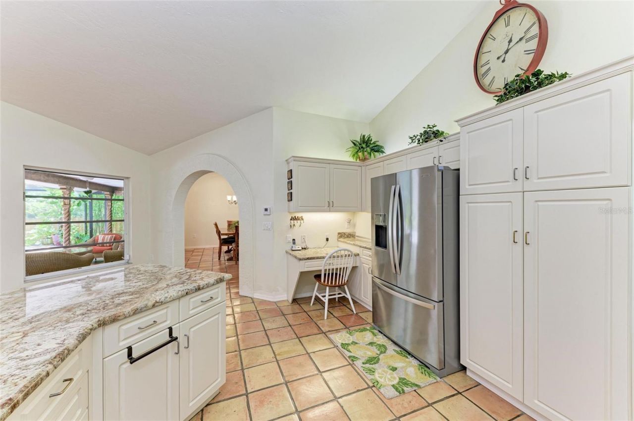 3217 Oak Grove Drive, Sarasota, FL 34243 Photo