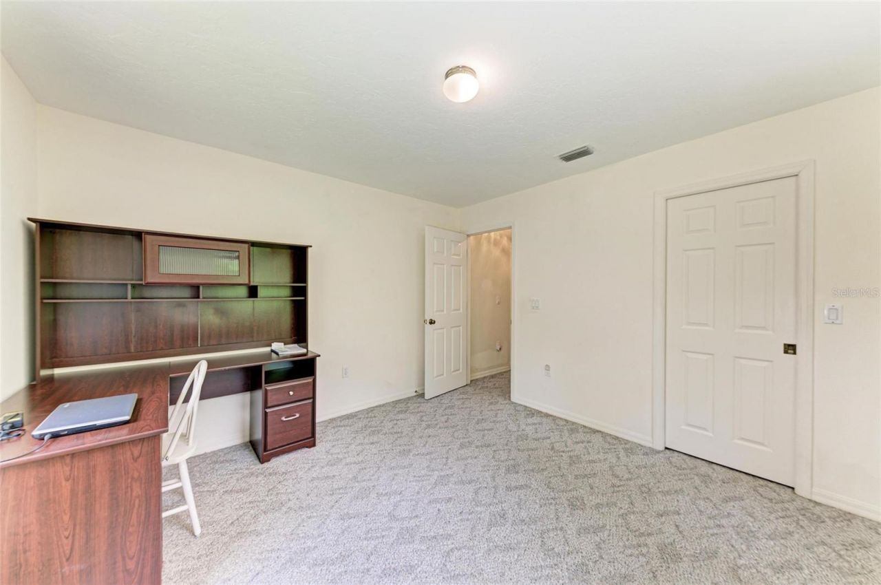 3217 Oak Grove Drive, Sarasota, FL 34243 Photo