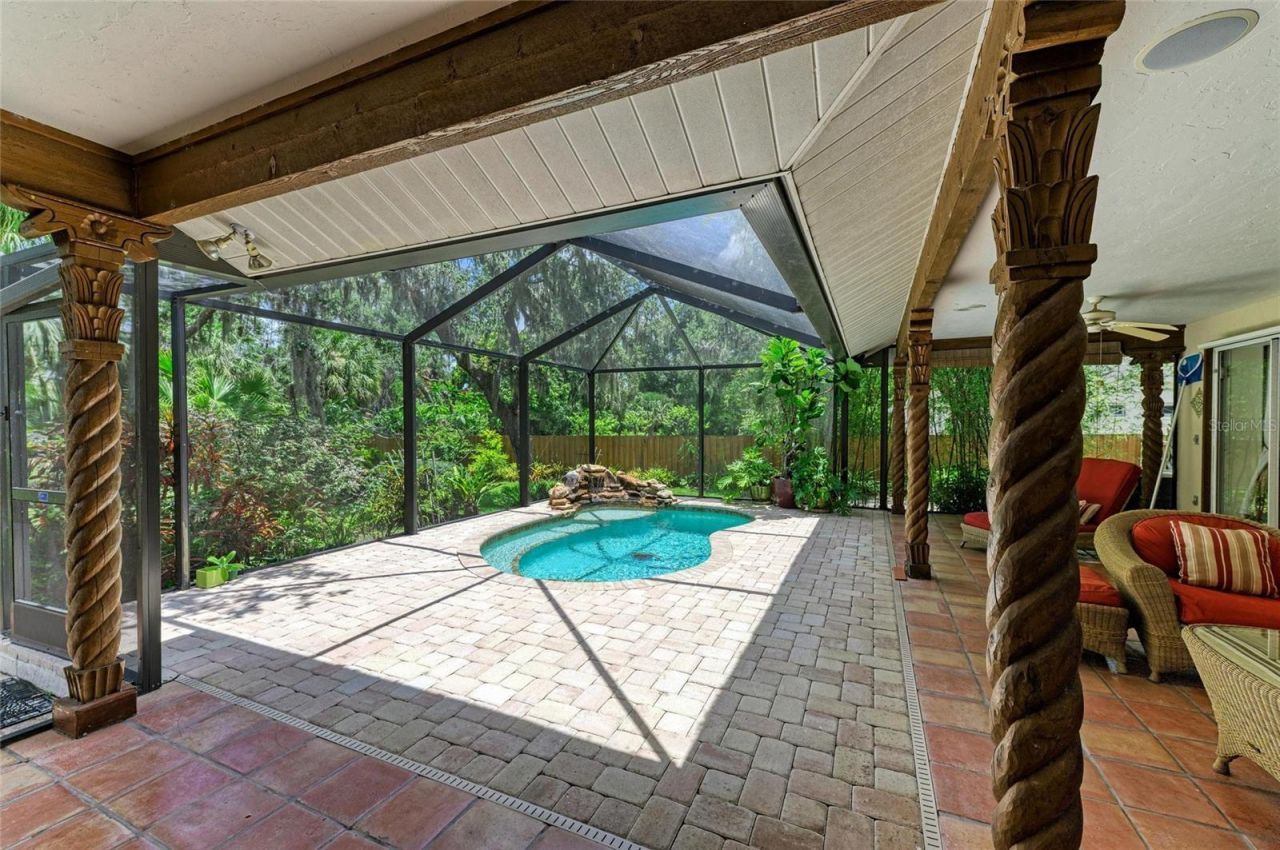 3217 Oak Grove Drive, Sarasota, FL 34243 Photo