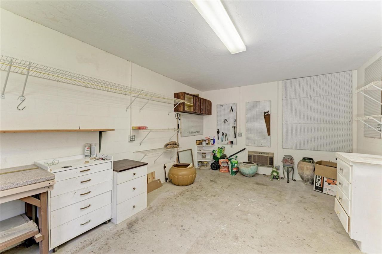 3217 Oak Grove Drive, Sarasota, FL 34243 Photo