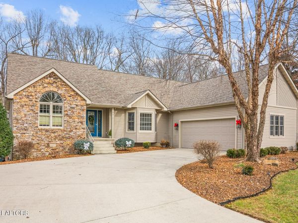 21 Lexham Court, Crossville, TN 38558