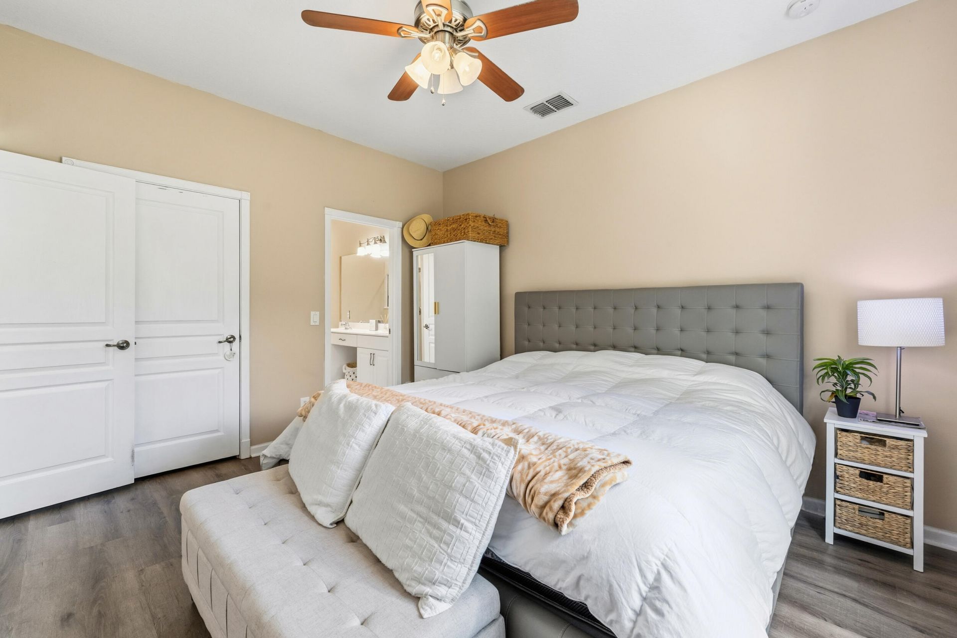 624 NE Bent Paddle Lane, Port Saint Lucie, FL 34983 Photo