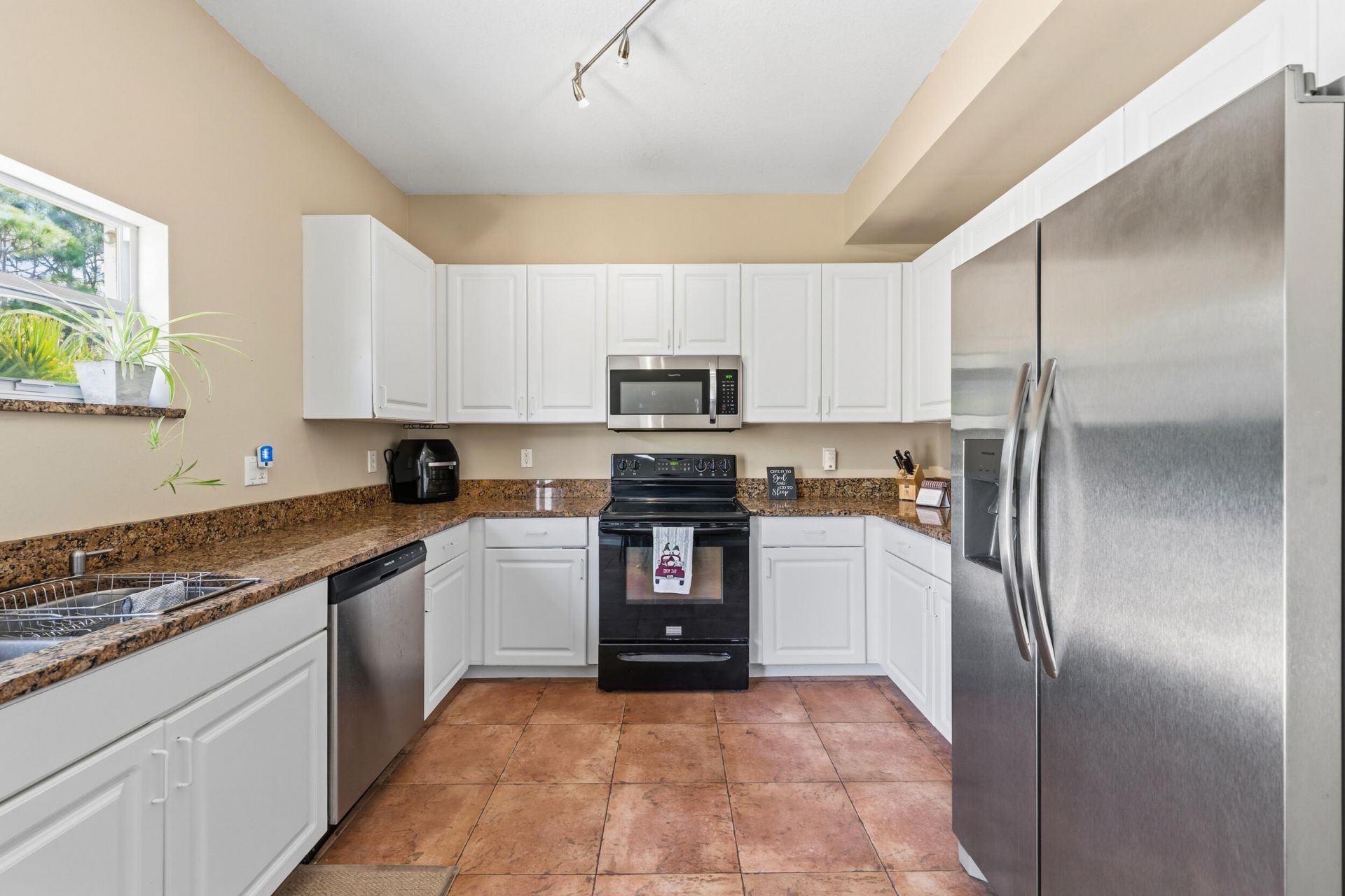 624 NE Bent Paddle Lane, Port Saint Lucie, FL 34983 Photo