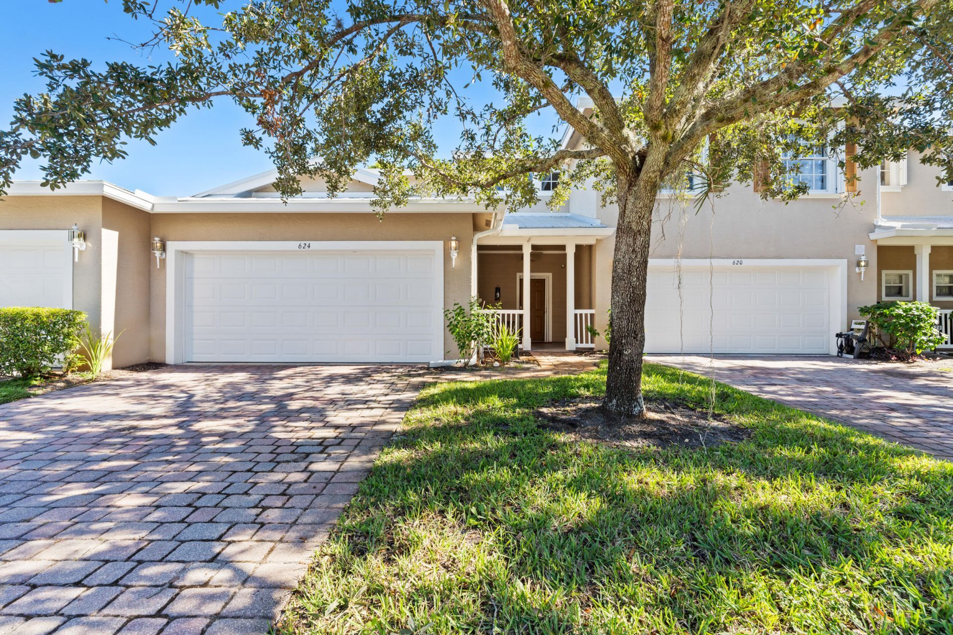 624 NE Bent Paddle Lane, Port Saint Lucie, FL 34983 Photo