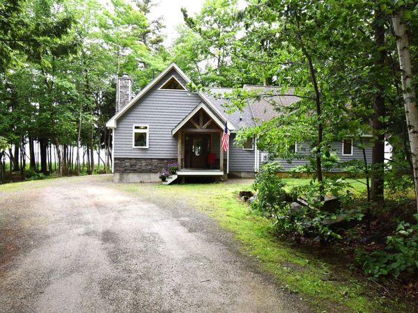 107 Shady Lane, Newport, ME 04953