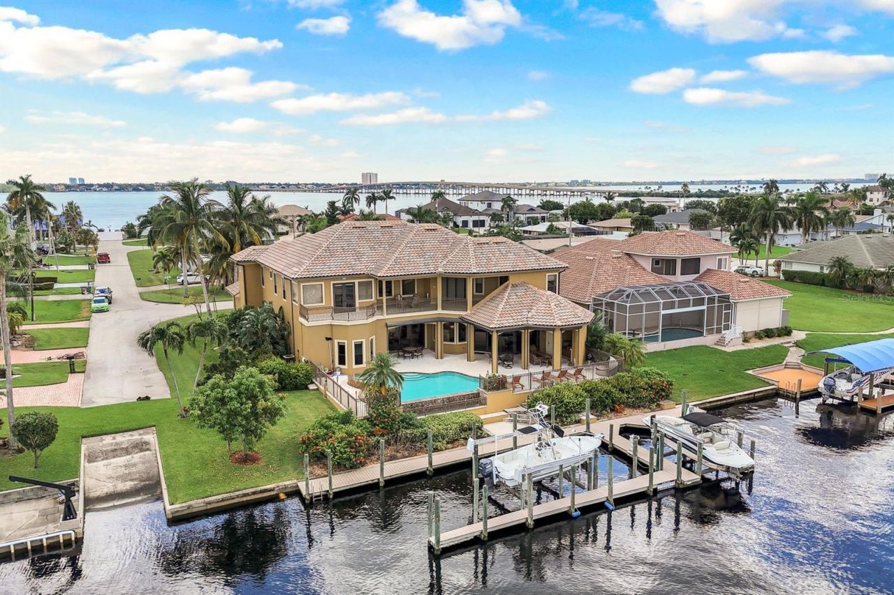 4402 SE 20th Avenue, Cape Coral, FL 33904 Photo