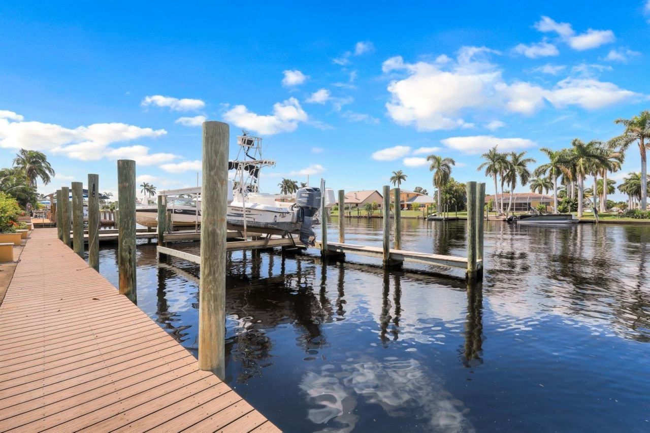 4402 SE 20th Avenue, Cape Coral, FL 33904 Photo