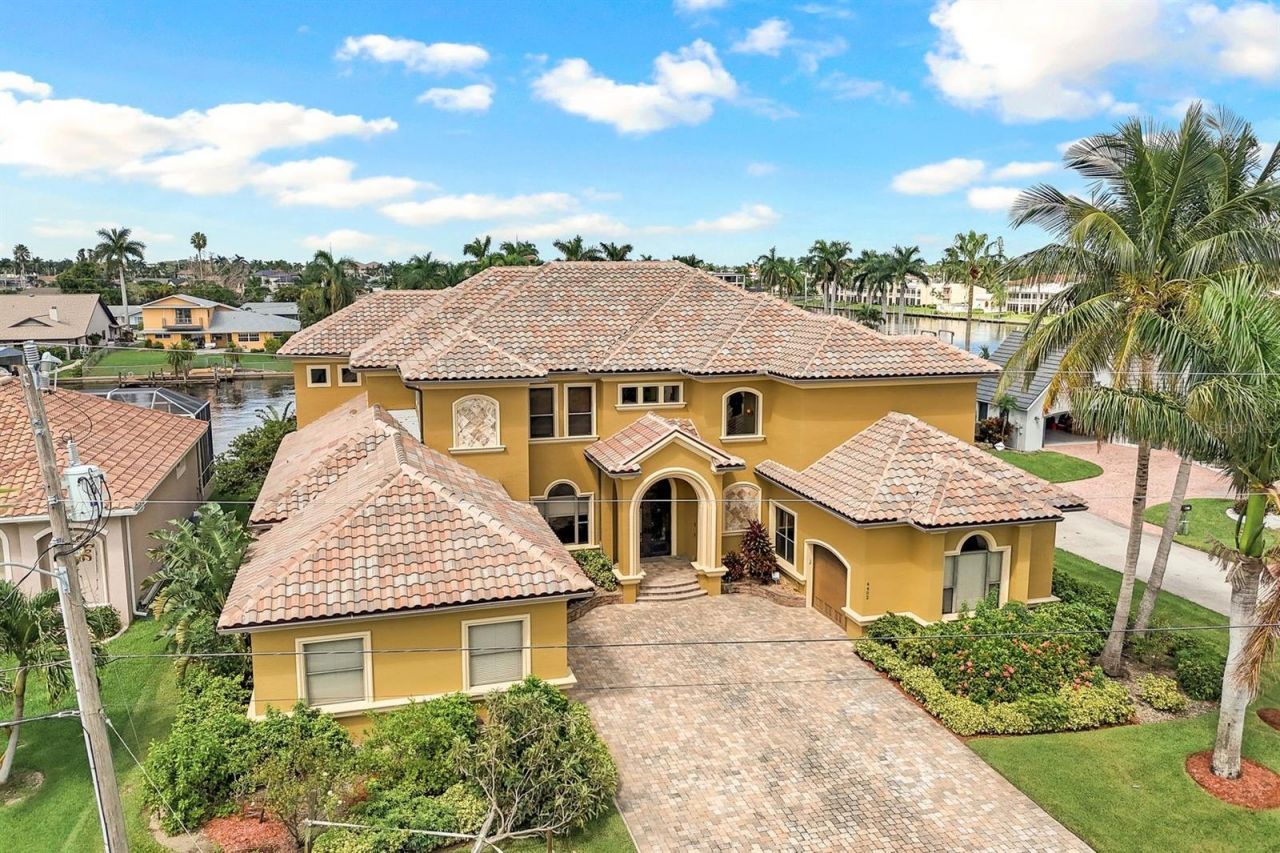 4402 SE 20th Avenue, Cape Coral, FL 33904 Photo