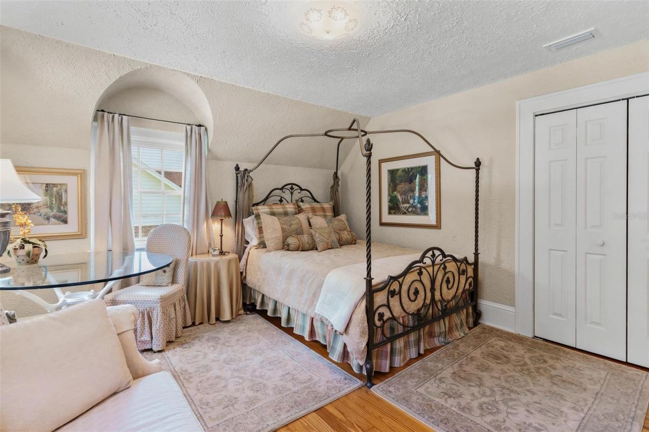 9233 Silver Lake Drive, Leesburg, FL 34788 Photo