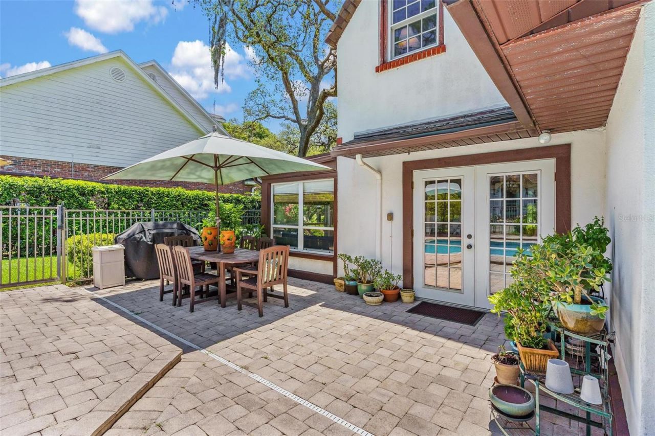 9233 Silver Lake Drive, Leesburg, FL 34788 Photo