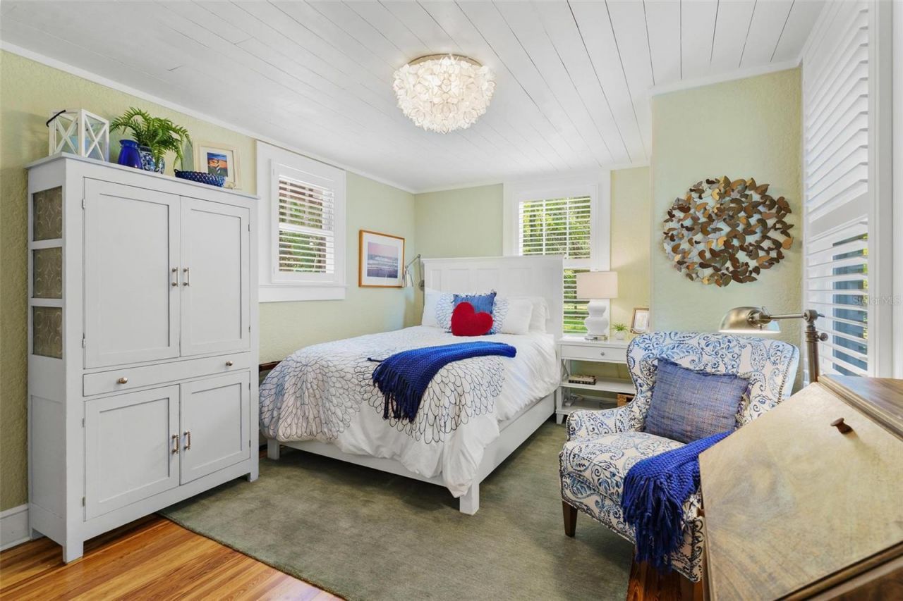 9233 Silver Lake Drive, Leesburg, FL 34788 Photo