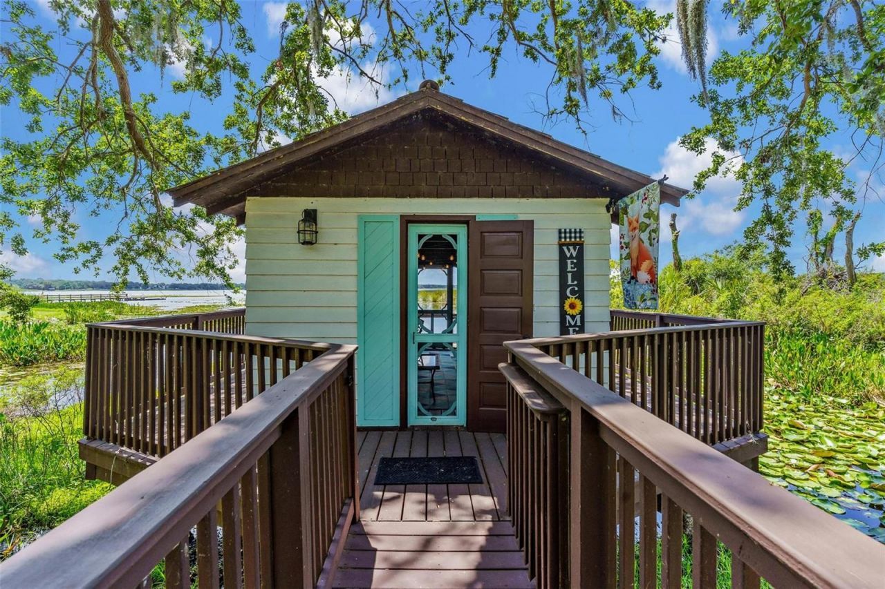 9233 Silver Lake Drive, Leesburg, FL 34788 Photo