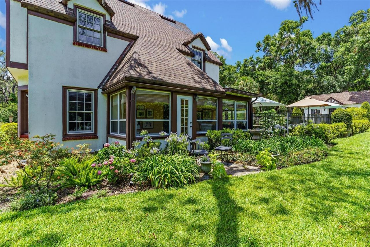 9233 Silver Lake Drive, Leesburg, FL 34788 Photo