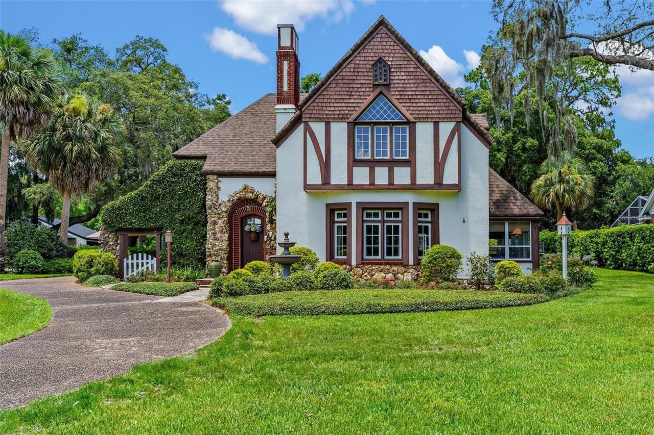 9233 Silver Lake Drive, Leesburg, FL 34788 Photo