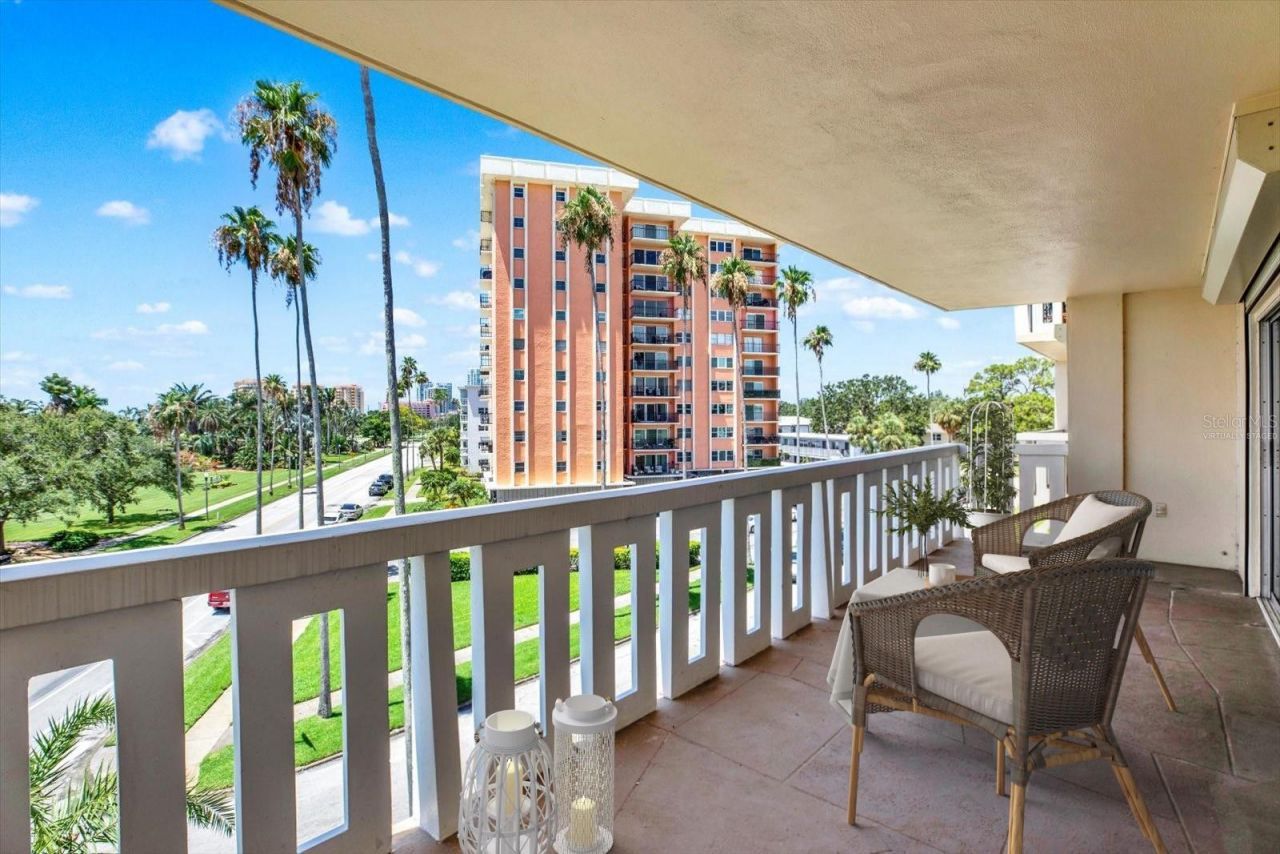 1200 N Shore Drive Ne, Unit 404, Saint Petersburg, FL 33701 Photo