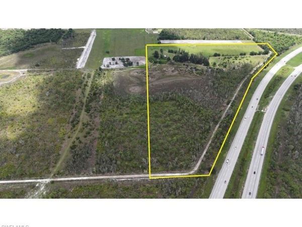 21081 Granville RD, FORT MYERS, FL 33917