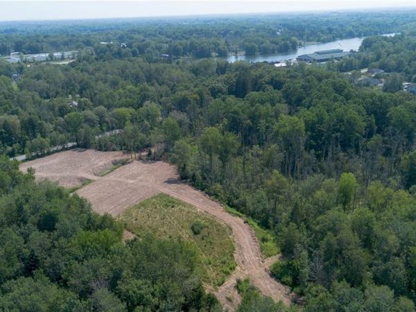 9141 River Road, Baldwinsville, NY 13027