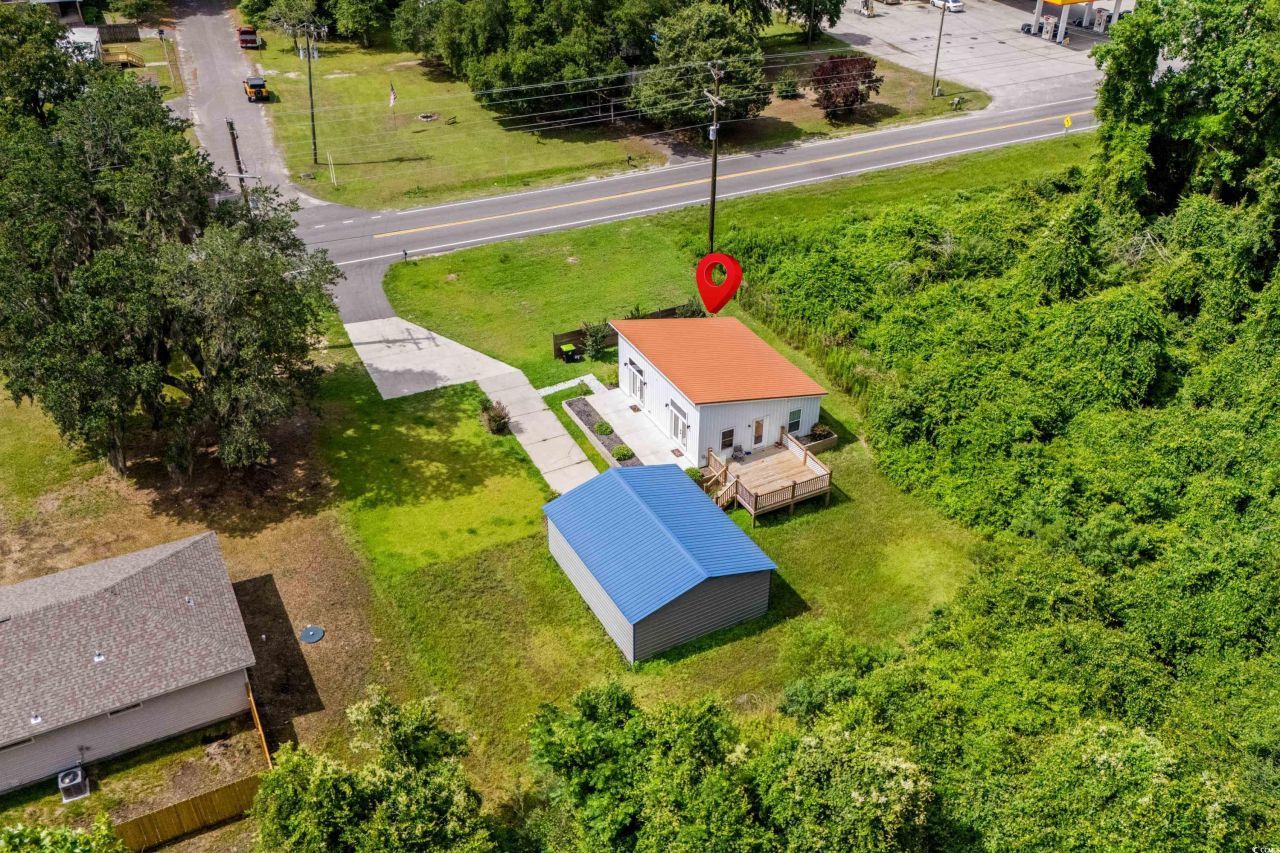 709 Highway 90 Photo 27