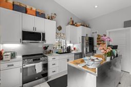 709 Highway 90 photo 4