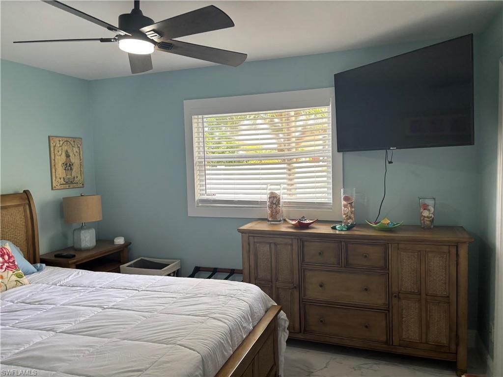 1951 SE 32nd St, Cape Coral, FL 33904 Photo