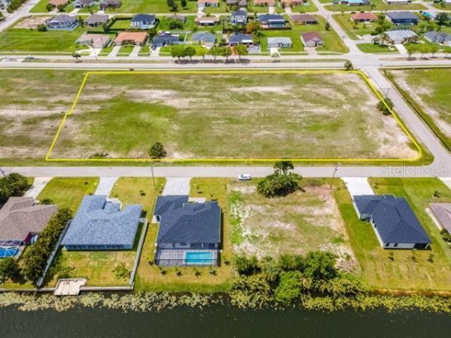 845 Trafalgar Parkway, Cape Coral, FL 33991 Photo