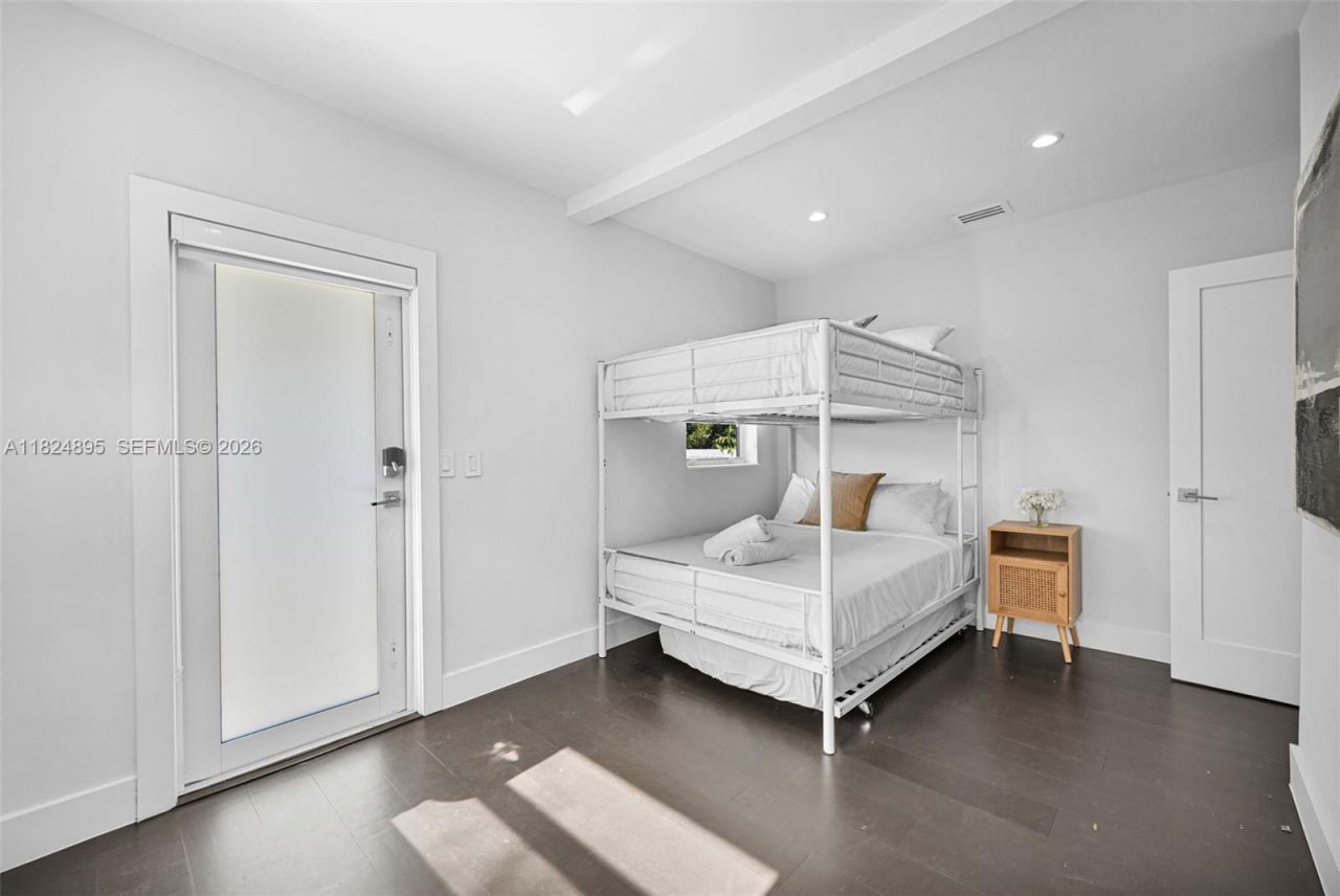 150 NE 50, Unit A, Miami, FL 33137 Photo