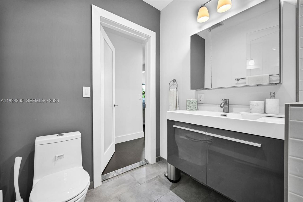 150 NE 50, Unit A, Miami, FL 33137 Photo