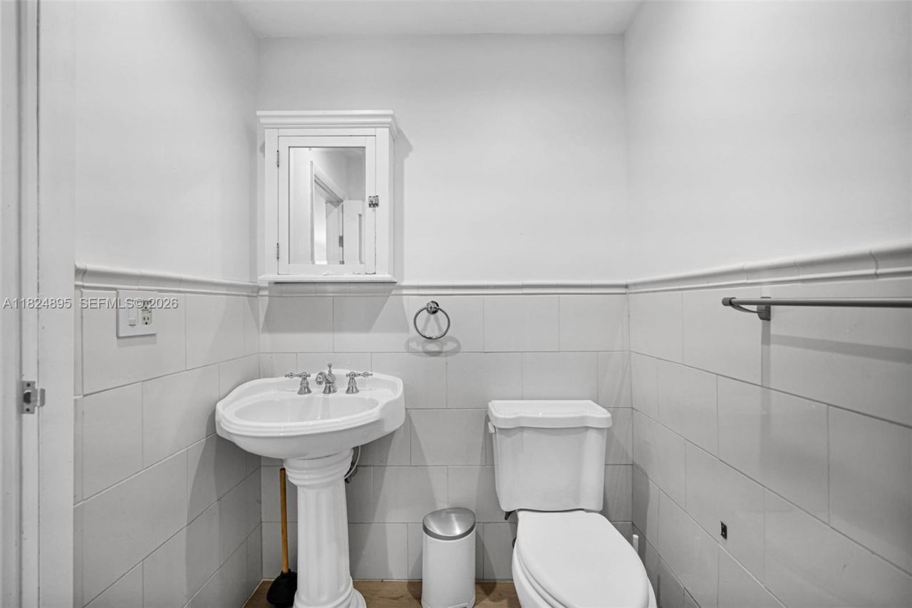 150 NE 50, Unit A, Miami, FL 33137 Photo